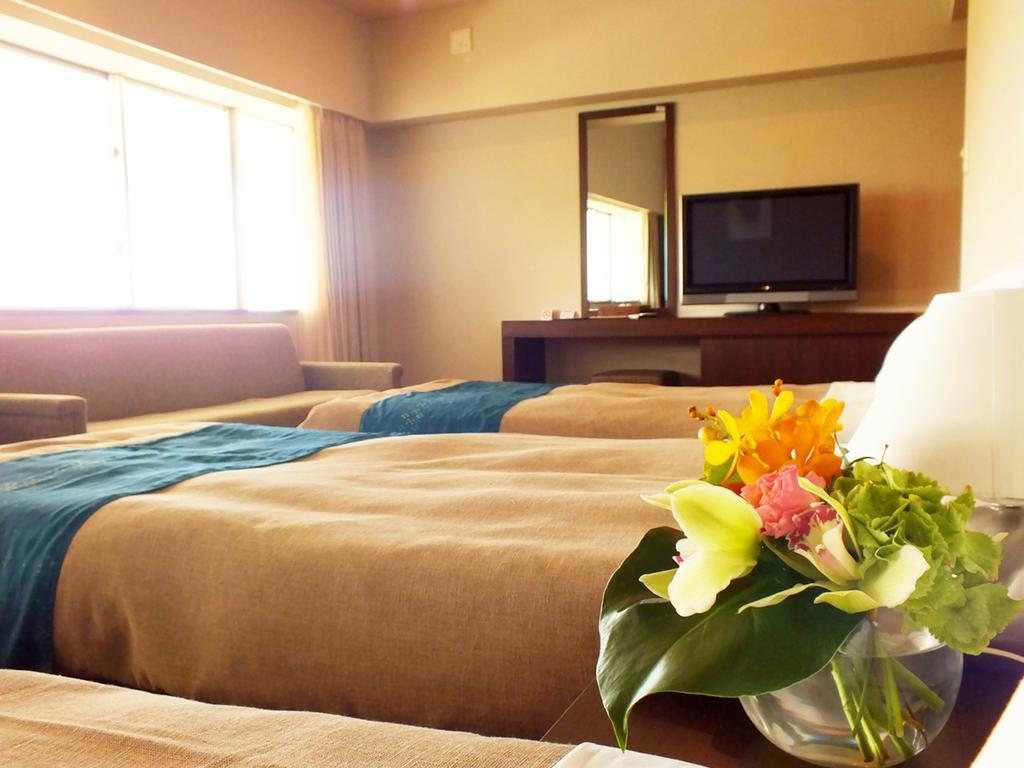 Hotel Hamahigashima Resort Uruma Esterno foto