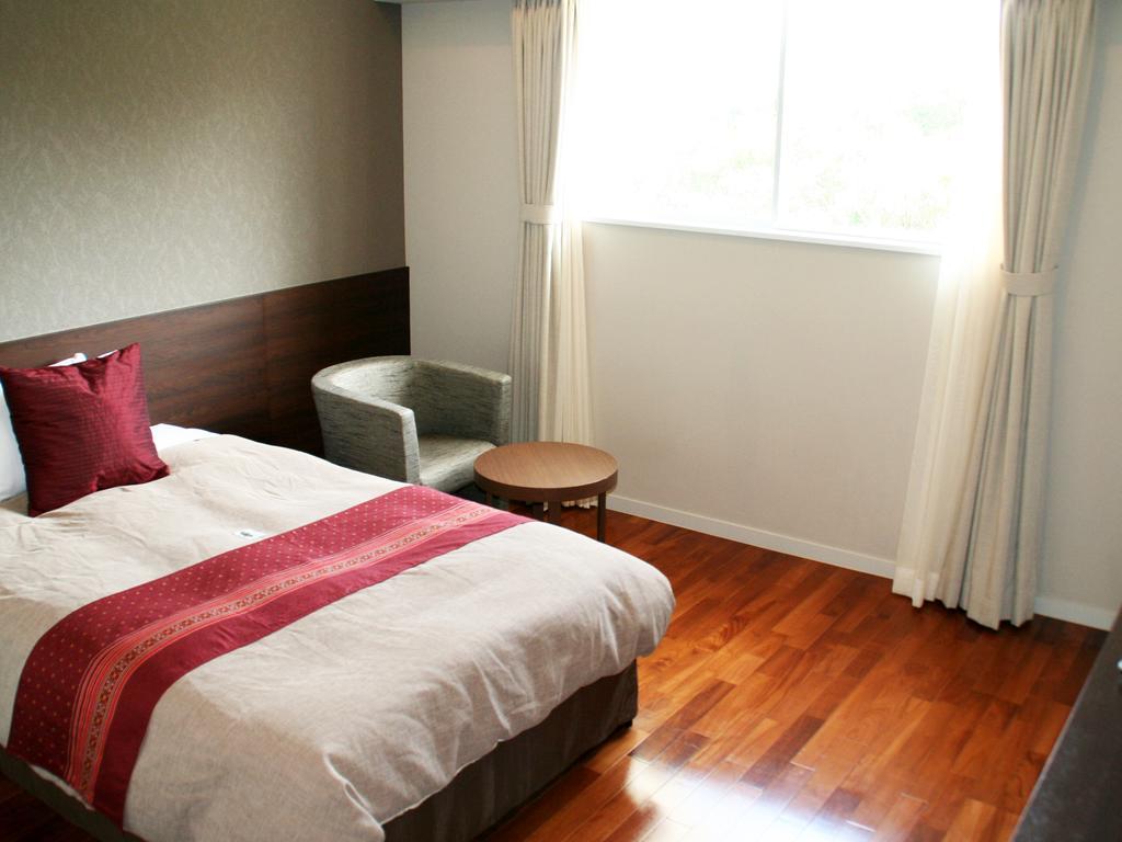Hotel Hamahigashima Resort Uruma Esterno foto